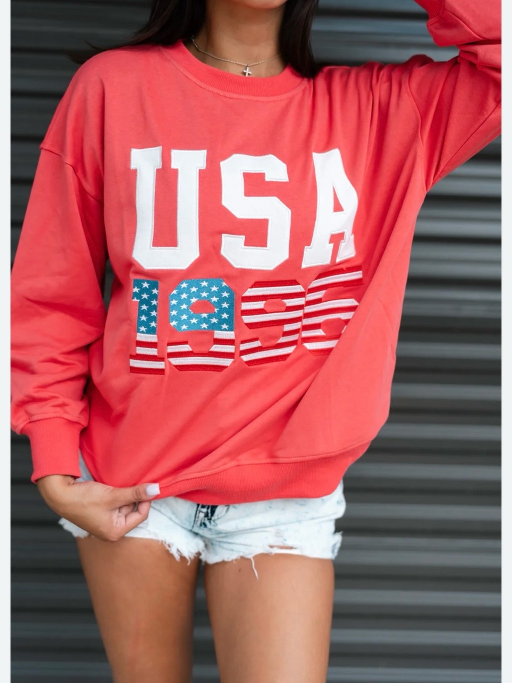 Le Lis Coral USA 1996 Graphic Pullover Sweatshirt